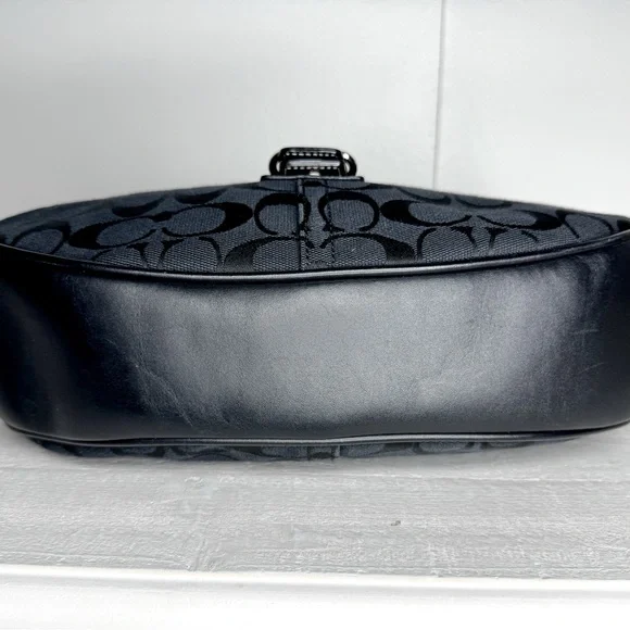 🖤 Coach Soho Signature Jacquard Buckle Hobo Bag - Picture 13 of 16